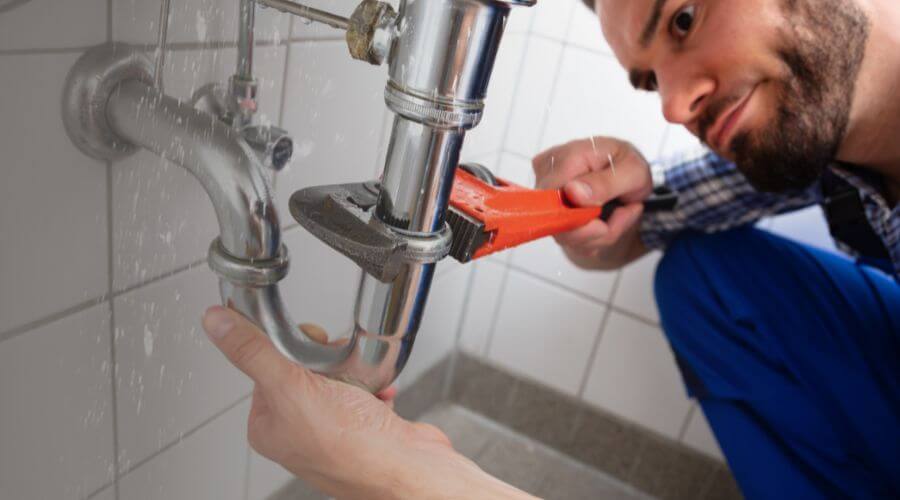 Professional same day plumber in North Zulch, TX